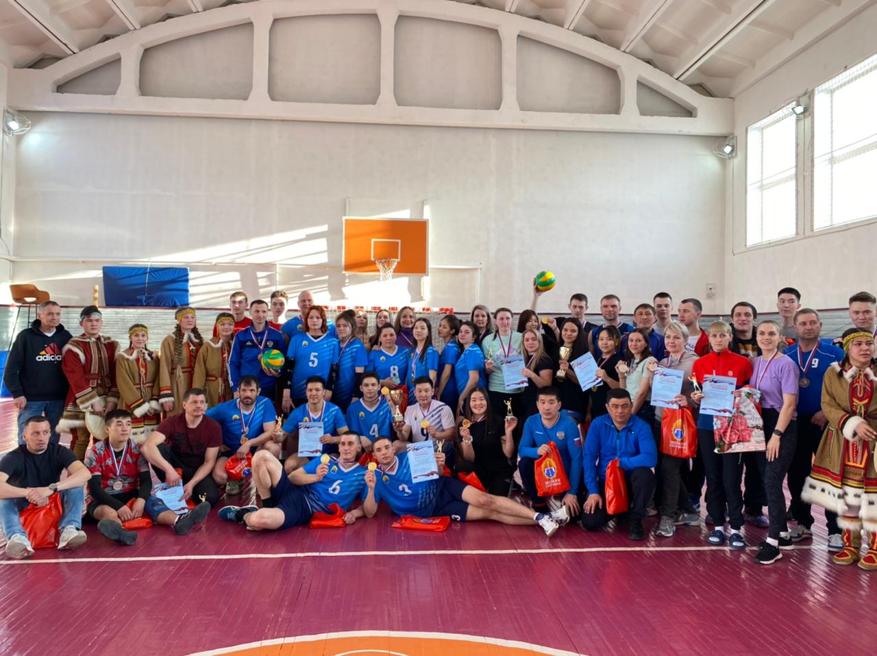 Районный волейбольный турнир памяти Николая Чистякова.